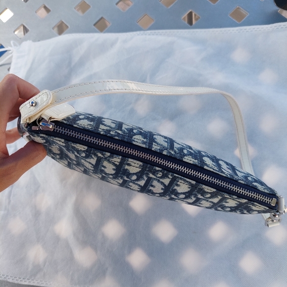 SOLD - Picture 9 of 16